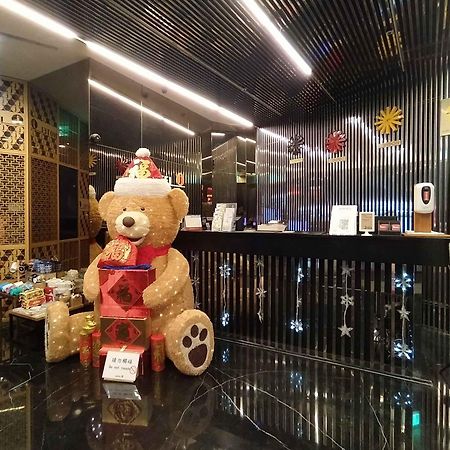 Hotel J Taoyuan Pingzhen Экстерьер фото